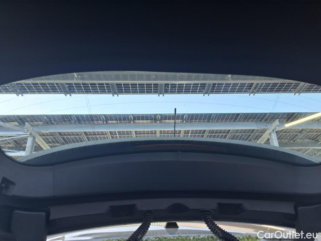  Renault  Megane  IV Berline 5pt. Société Air Nav 1.5 dCi 90CV BVM6 E6 / TRANSFO VP VF #35