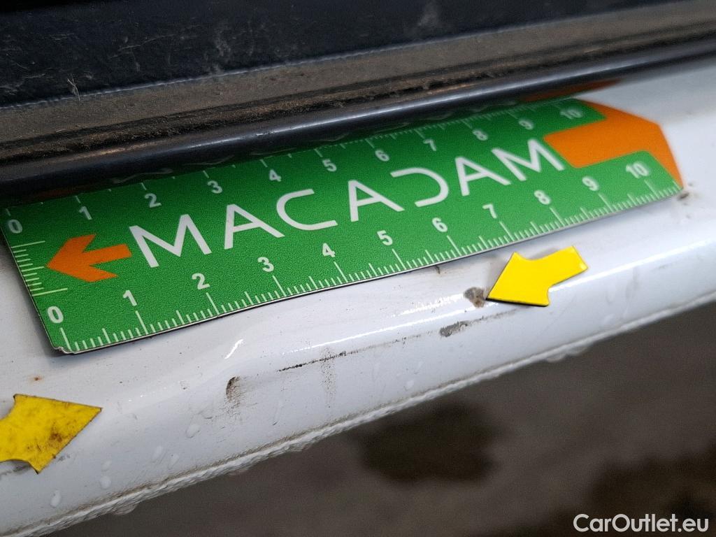  Renault  Trafic RENAULT  / 2014 / 4P / Fourgon tôlé FG GCF L1H1 1000 dCi 95 E6 #6