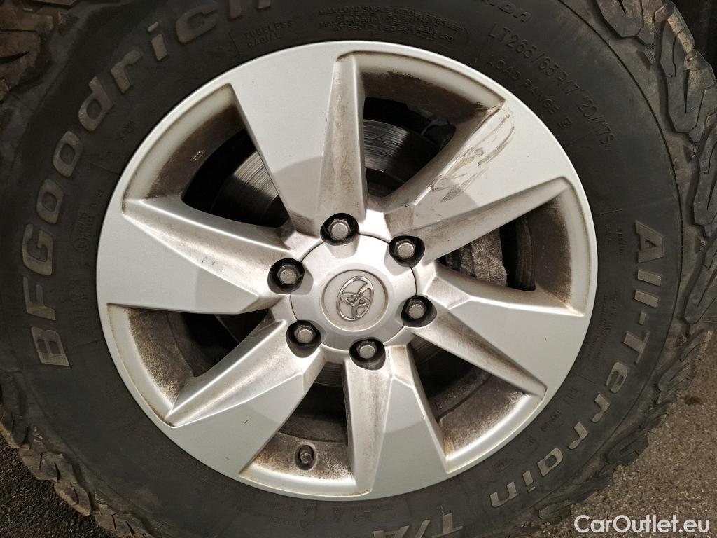  Toyota  Land Cruiser TOYOTA Landcruiser / 2017 / 3P / SUV 204 D-4D Life / TRANSFO VP VF #143