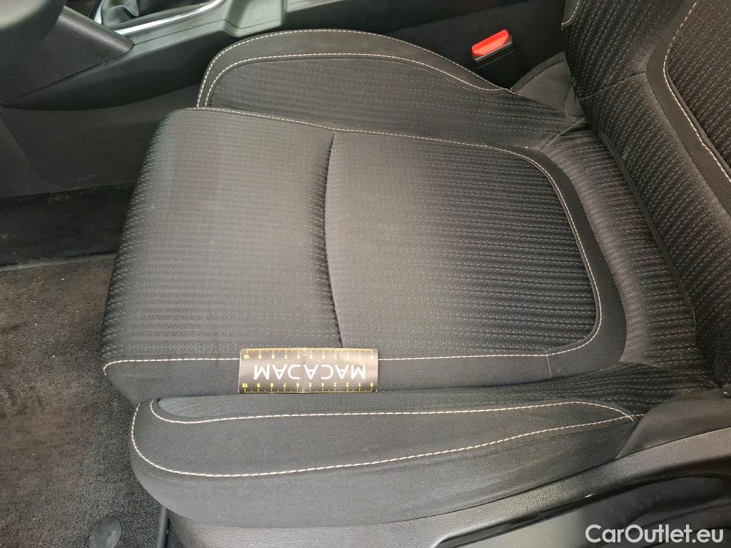  Renault  Megane  IV Berline 5pt. Business 1.5 dCi 115CV BVM6 E6dT / TRANSFO VP VF #24