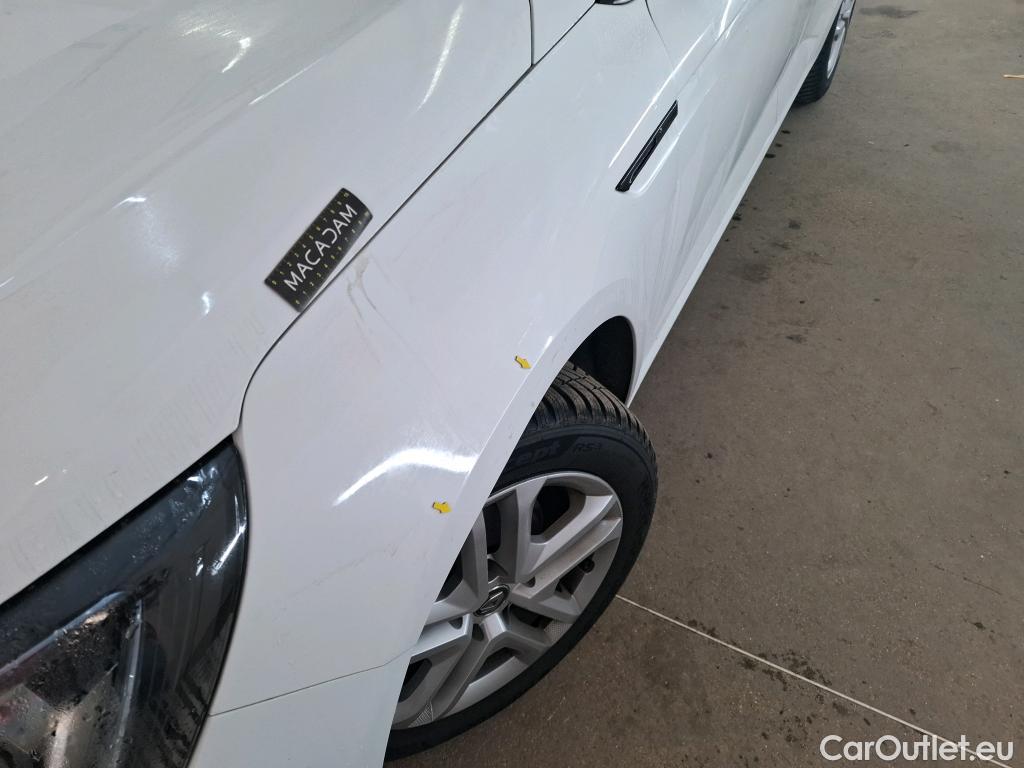  Renault  Megane  IV Berline 5pt. Business 1.5 dCi 115CV BVM6 E6dT / TRANSFO VP VF #1