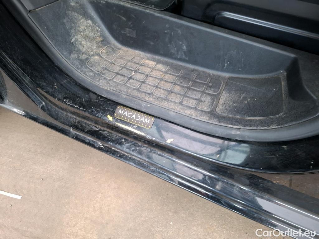  Toyota  Proace TOYOTA  / 2016 / 4P / Fourgon tôlé 1.5 D MEDIUM 120 D-4D BUSINESS #6