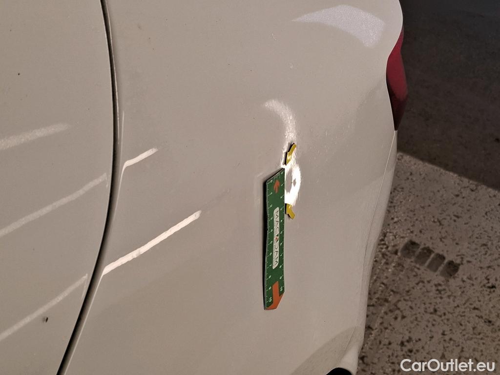  Renault  Megane  IV Berline 5pt. Société Air Nav 1.5 dCi 90CV BVM6 E6 / TRANSFO VP VF #23