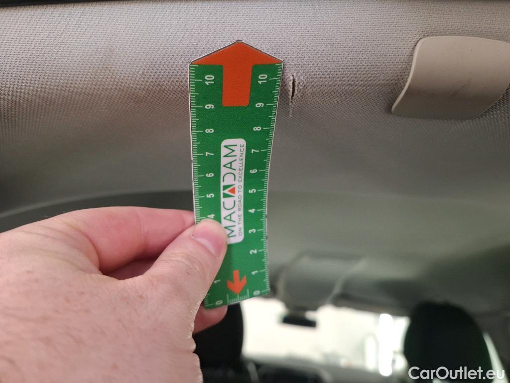  Renault  Megane  IV Berline 5pt. Société Air Nav 1.5 dCi 90CV BVM6 E6 / TRANSFO VP VF #18