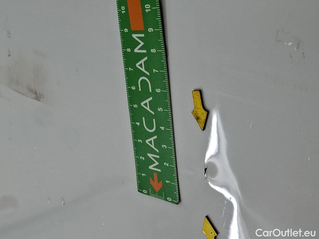  Renault  Trafic RENAULT  / 2014 / 4P / Fourgon tôlé FG GCF L1H1 1000 dCi 95 E6 #29