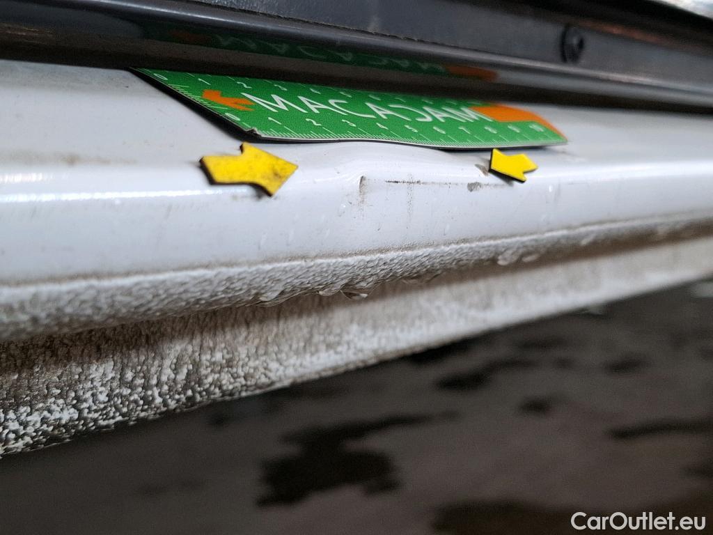  Renault  Trafic RENAULT  / 2014 / 4P / Fourgon tôlé FG GCF L1H1 1000 dCi 95 E6 #5