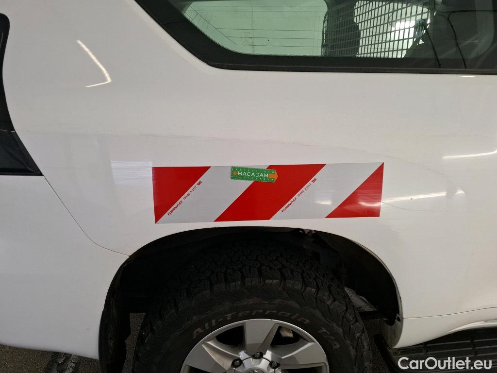  Toyota  Land Cruiser TOYOTA Landcruiser / 2017 / 3P / SUV 204 D-4D Life / TRANSFO VP VF #126