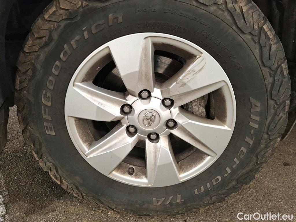  Toyota  Land Cruiser TOYOTA Landcruiser / 2017 / 3P / SUV 204 D-4D Life / TRANSFO VP VF #67