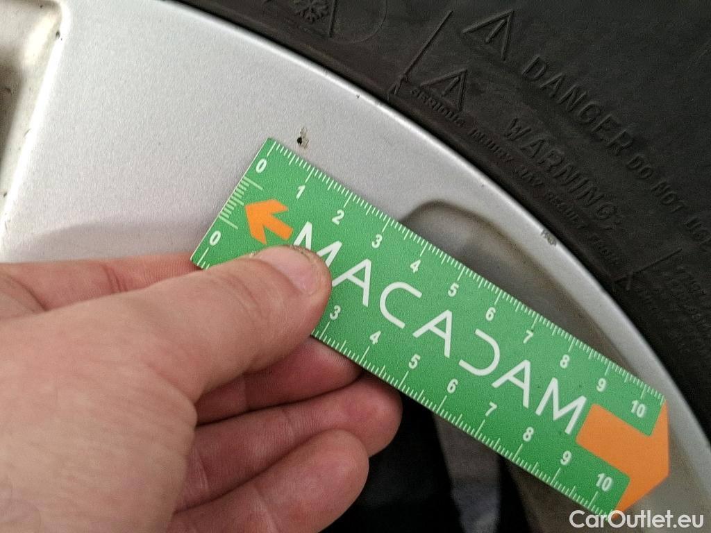  Toyota  Land Cruiser TOYOTA Landcruiser / 2017 / 3P / SUV 204 D-4D Life / TRANSFO VP VF #141