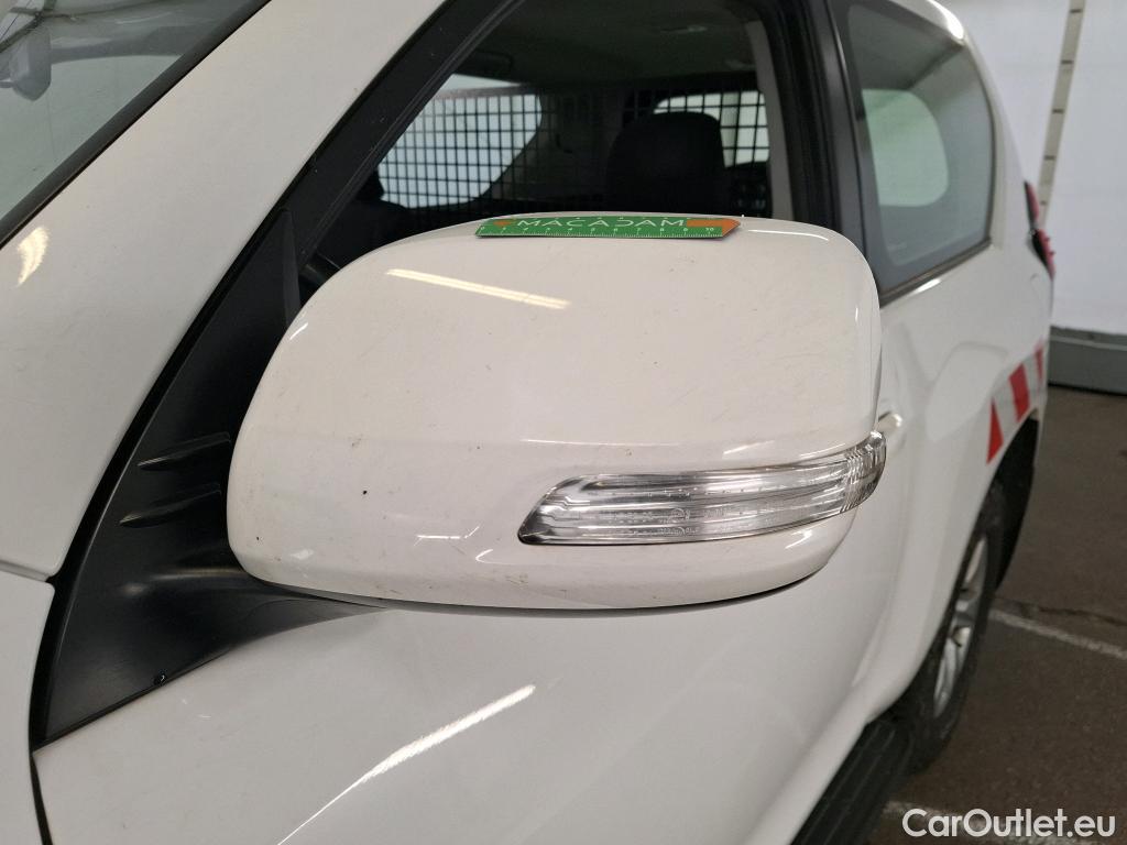  Toyota  Land Cruiser TOYOTA Landcruiser / 2017 / 3P / SUV 204 D-4D Life / TRANSFO VP VF #109