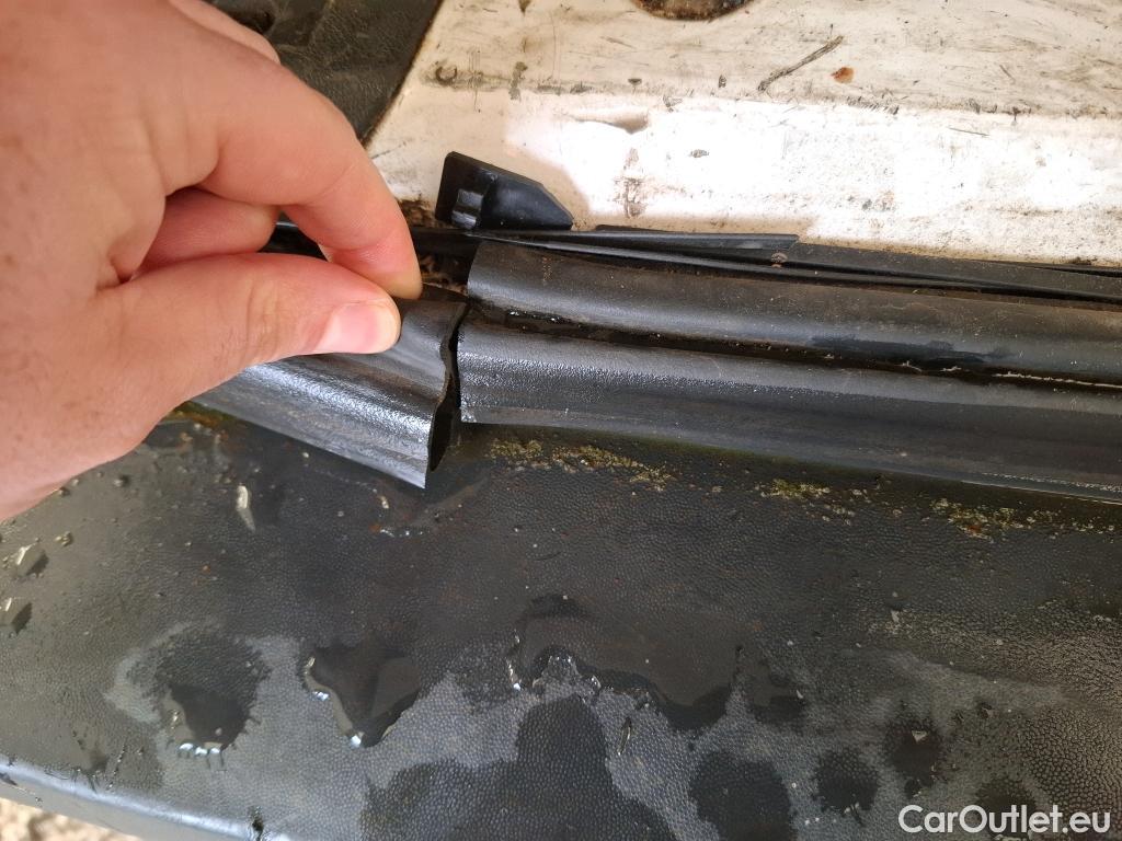  Volkswagen  Transporter VOLKSWAGEN  VU 4p Fourgon 2.0 TDi 102 L1H1 Business Line #22