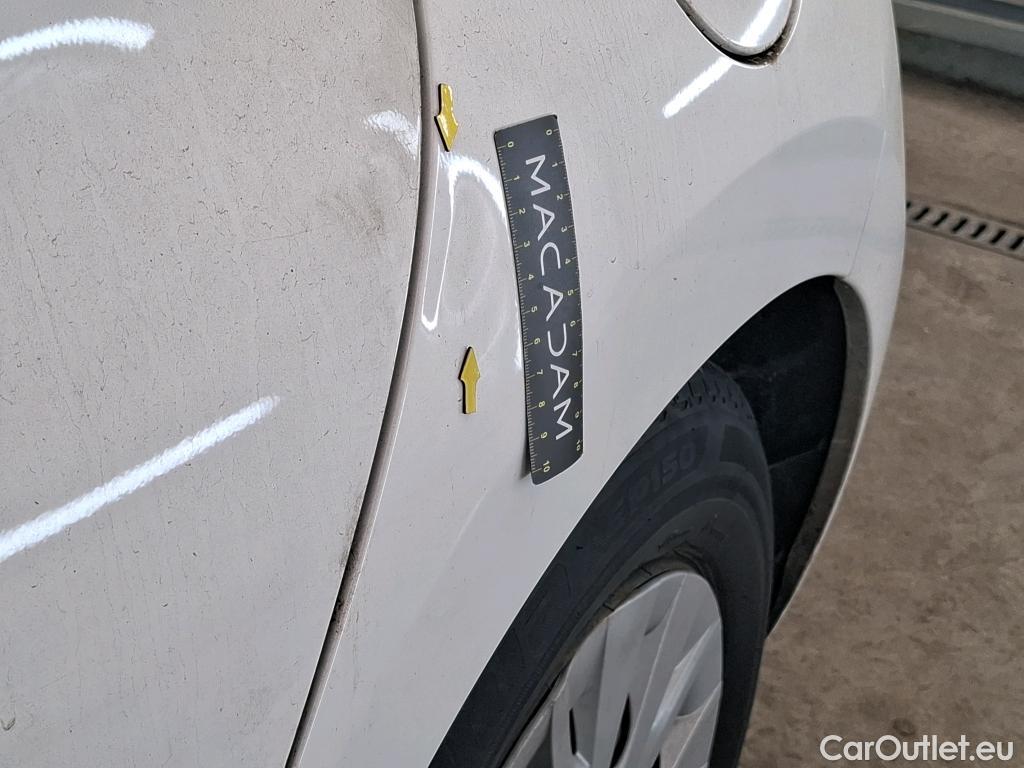  Toyota  Yaris TOYOTA  Hybride Affaires / 2019 / 5P / Berline / VU 1.5 Hybride 116h Dynamic Business Affair #5