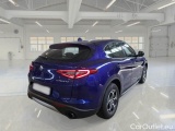  Alfa Romeo   STELVIO ALFA ROMEO / 2017 / 5P / SUV 2.2 TD 190 CV SUPER BUSINESS AT8 Q4 #2