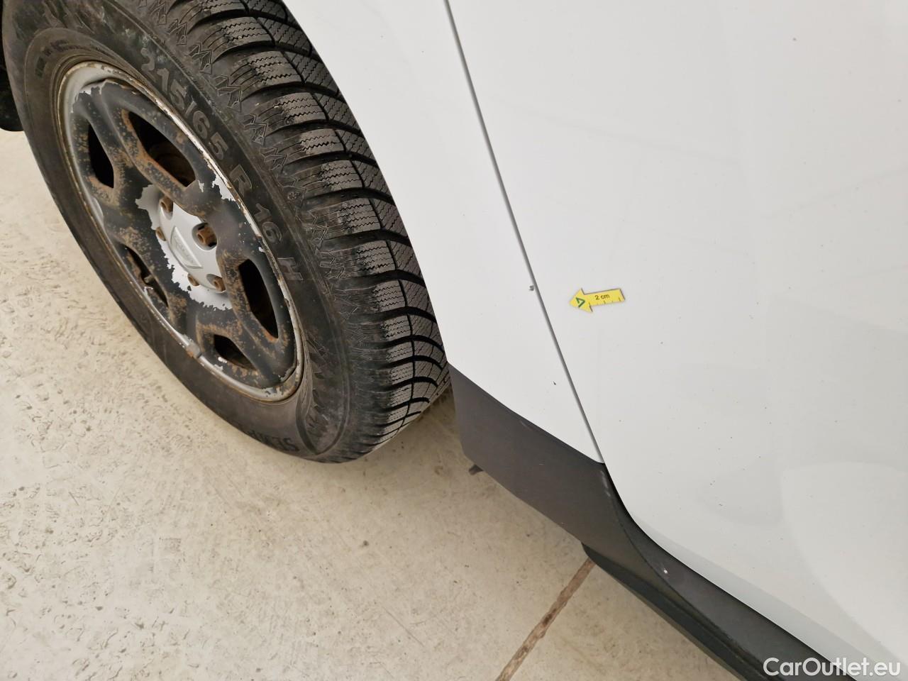  Dacia  Duster 1.5 Blue dCi 115CP Comfort 4WD #9