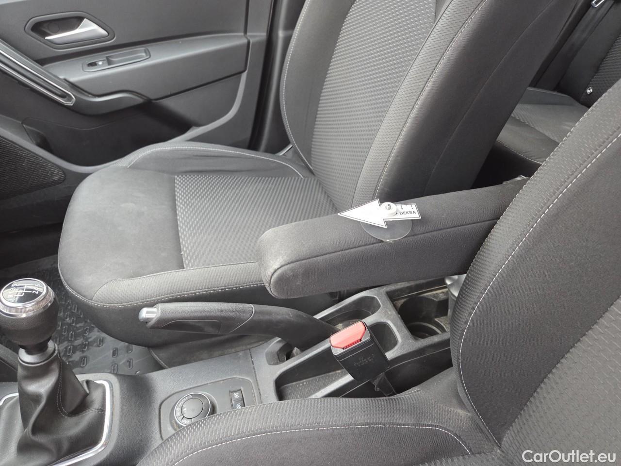  Dacia  Duster 1.5 Blue dCi 115CP Comfort 4WD #33