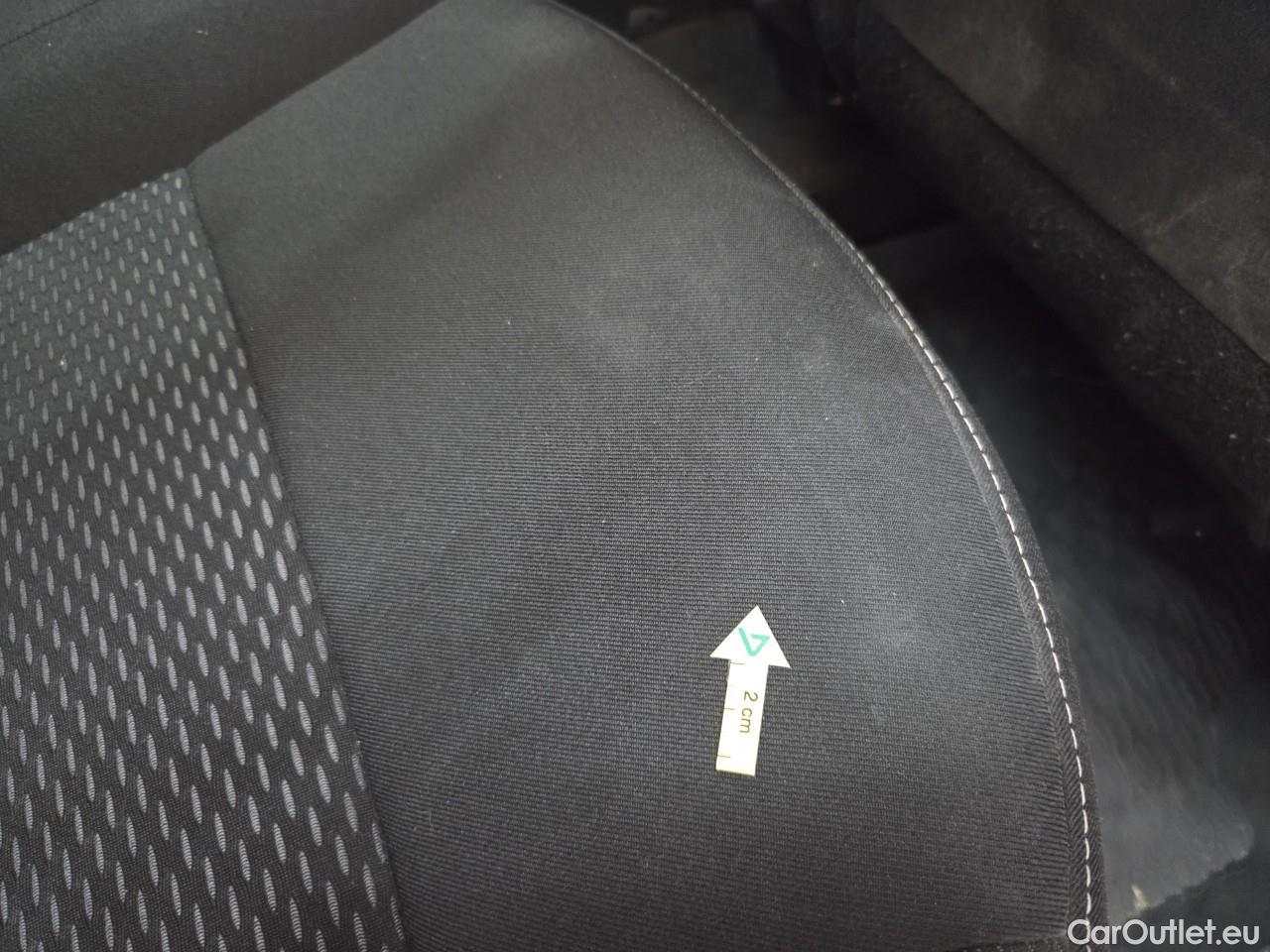  Dacia  Duster 1.5 Blue dCi 115CP Comfort 4WD #39