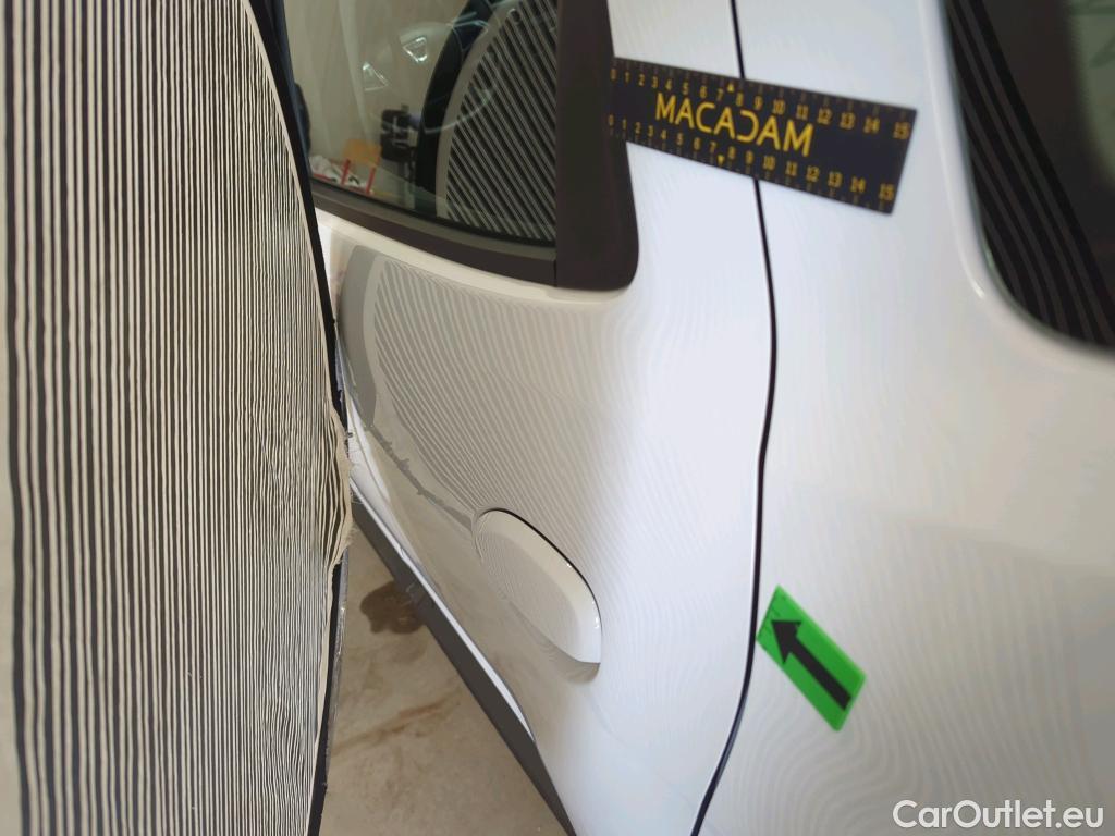  Dacia  Duster 1.5 Blue dCi 115CP Comfort 4WD #22