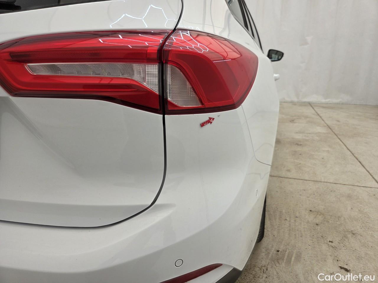  Ford  Focus 1.5 EcoBlue 120CP Titanium #31