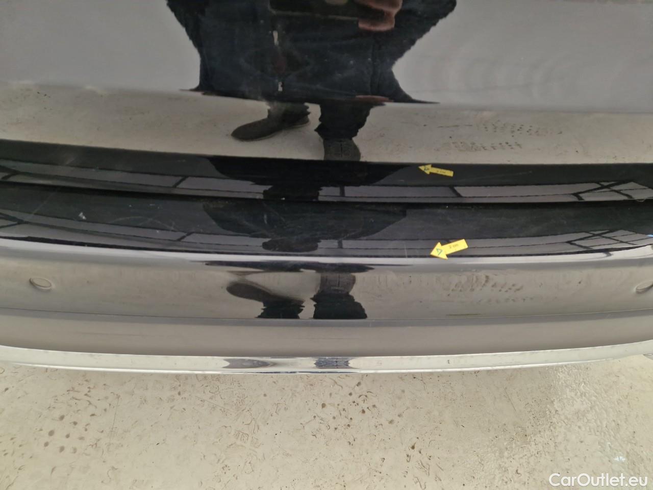  Mercedes  GLC  200 4MATIC #33