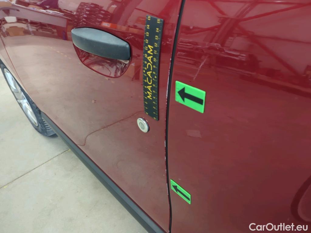  Dacia  Lodgy 1.5 Blue dCi 115 Laureate 7L #24