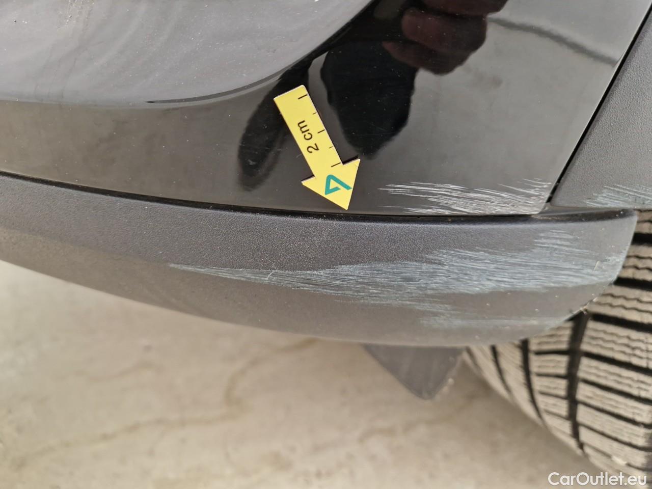  Mercedes  GLC  200 4MATIC #10