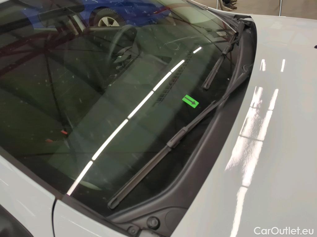  Dacia  Logan 0.9 TCe 90CP Laureate_Groupama #39