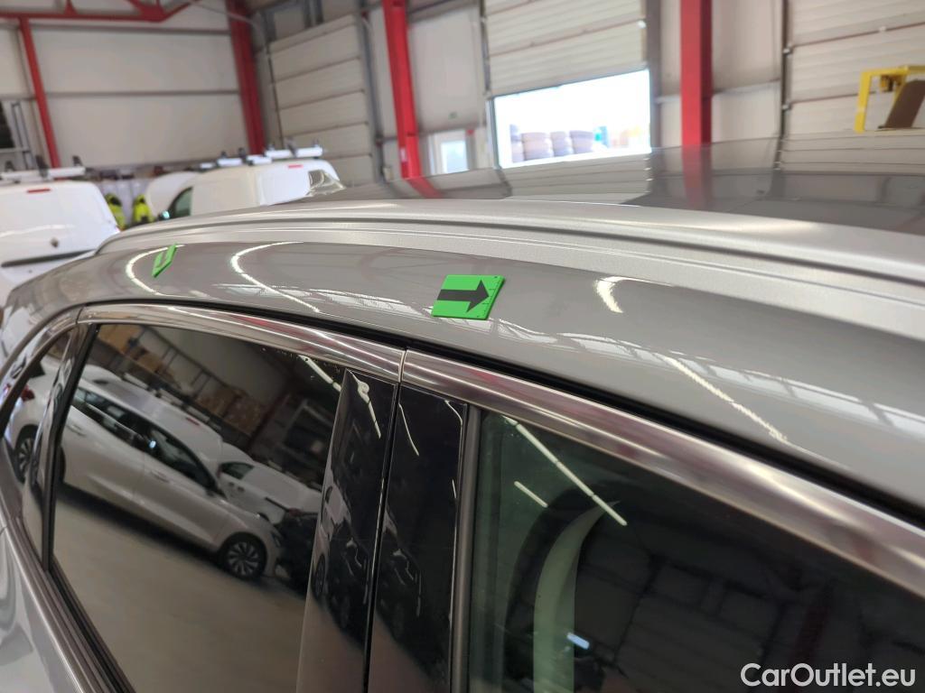  Ford  Kuga 2.0 EcoBlue 190CP Titanium A8 AWD #21