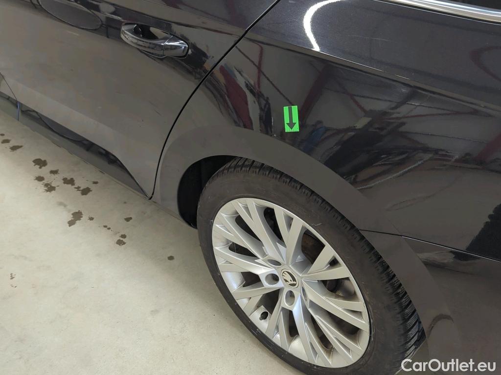  Skoda  Superb 2.0 TDI 200CP Style Combi DSG 4x4 #15