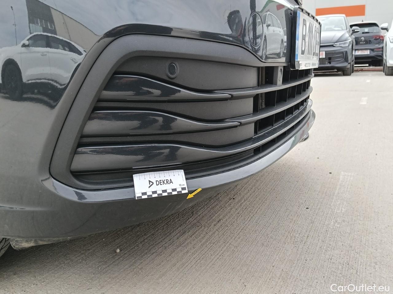  Volkswagen  Golf  Life 1.0 TSI #12