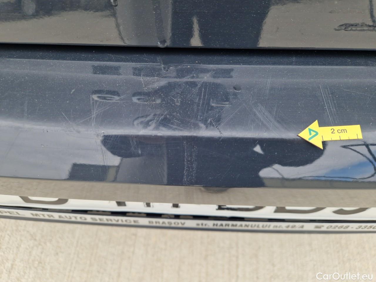  Volkswagen  Golf  Life 1.0 TSI #25