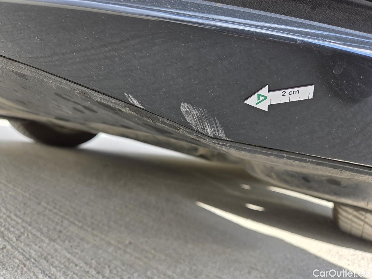  Volkswagen  Golf  Life 1.0 TSI #8