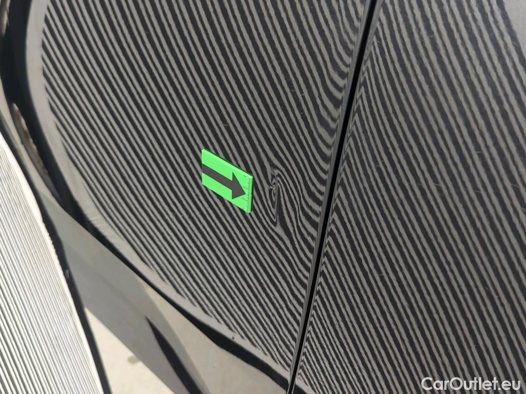  Skoda  Superb 2.0 TDI 200CP Style Combi DSG 4x4 #6