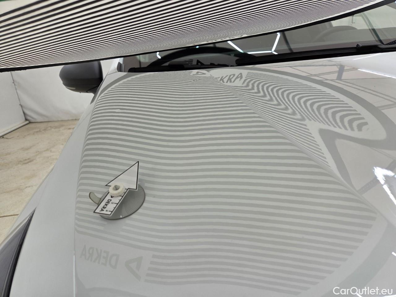  Renault  Clio 1.0 TCe 90CP Life #16