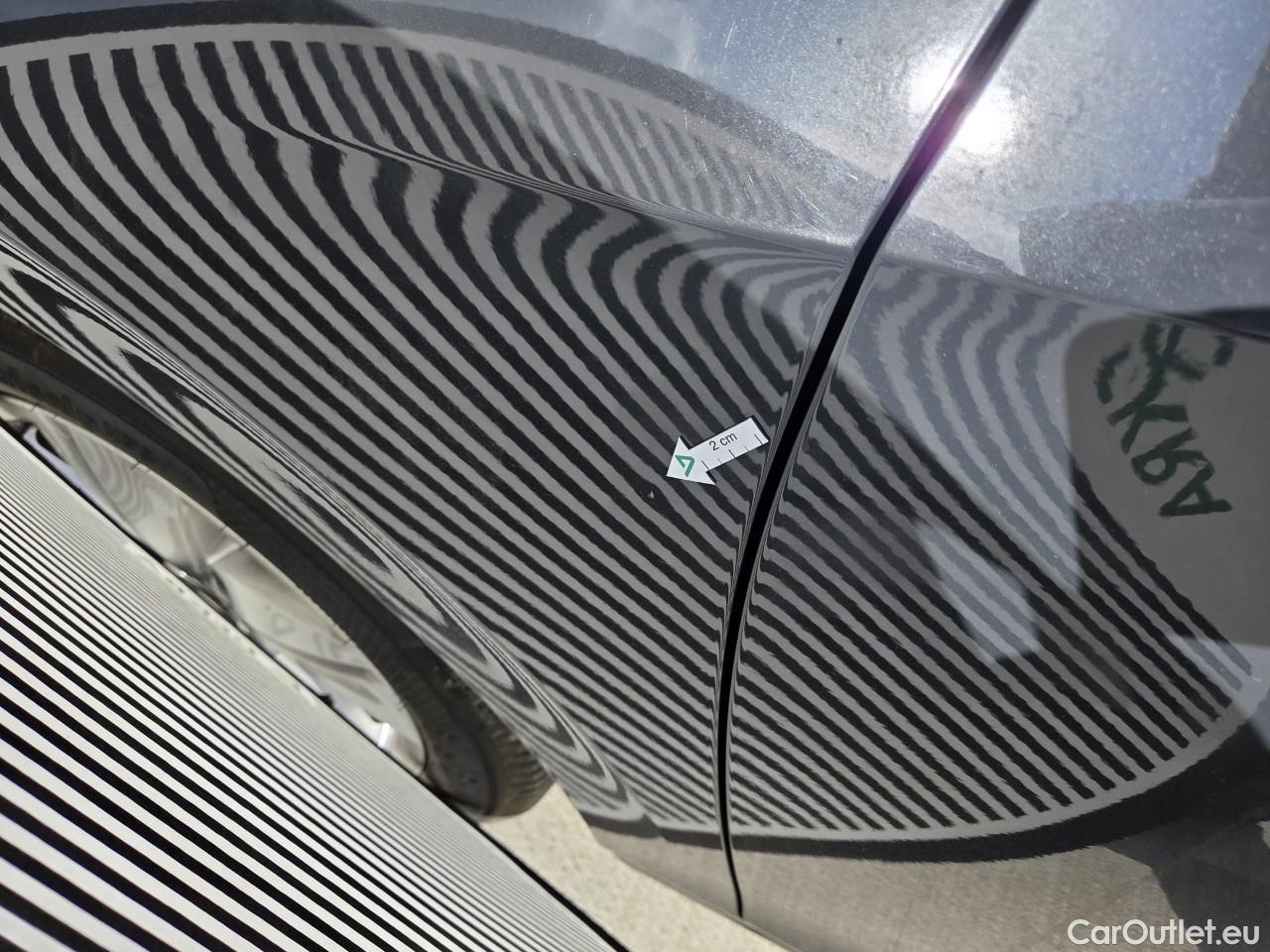  Volkswagen  Golf  Life 1.0 TSI #5