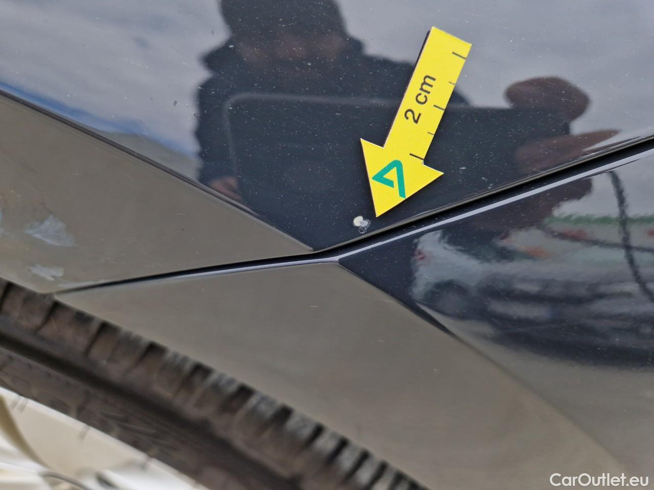  Volkswagen  Golf  Life 1.0 TSI #16