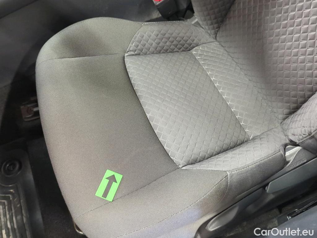  Toyota  C-HR 1.8 HSD C-enter #16