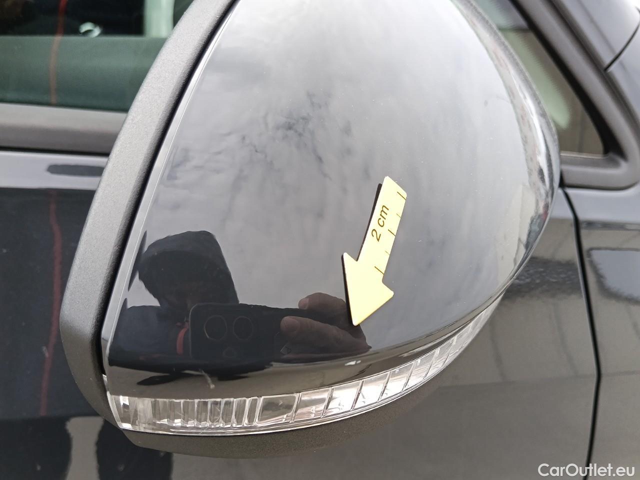  Volkswagen  Golf  Life 1.0 TSI #21