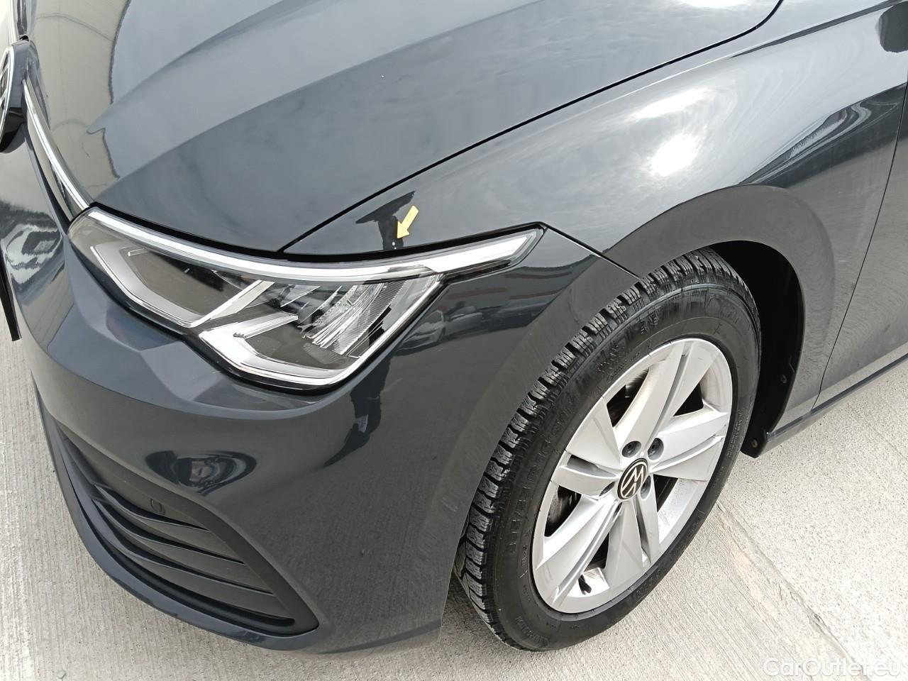  Volkswagen  Golf  Life 1.0 TSI #5