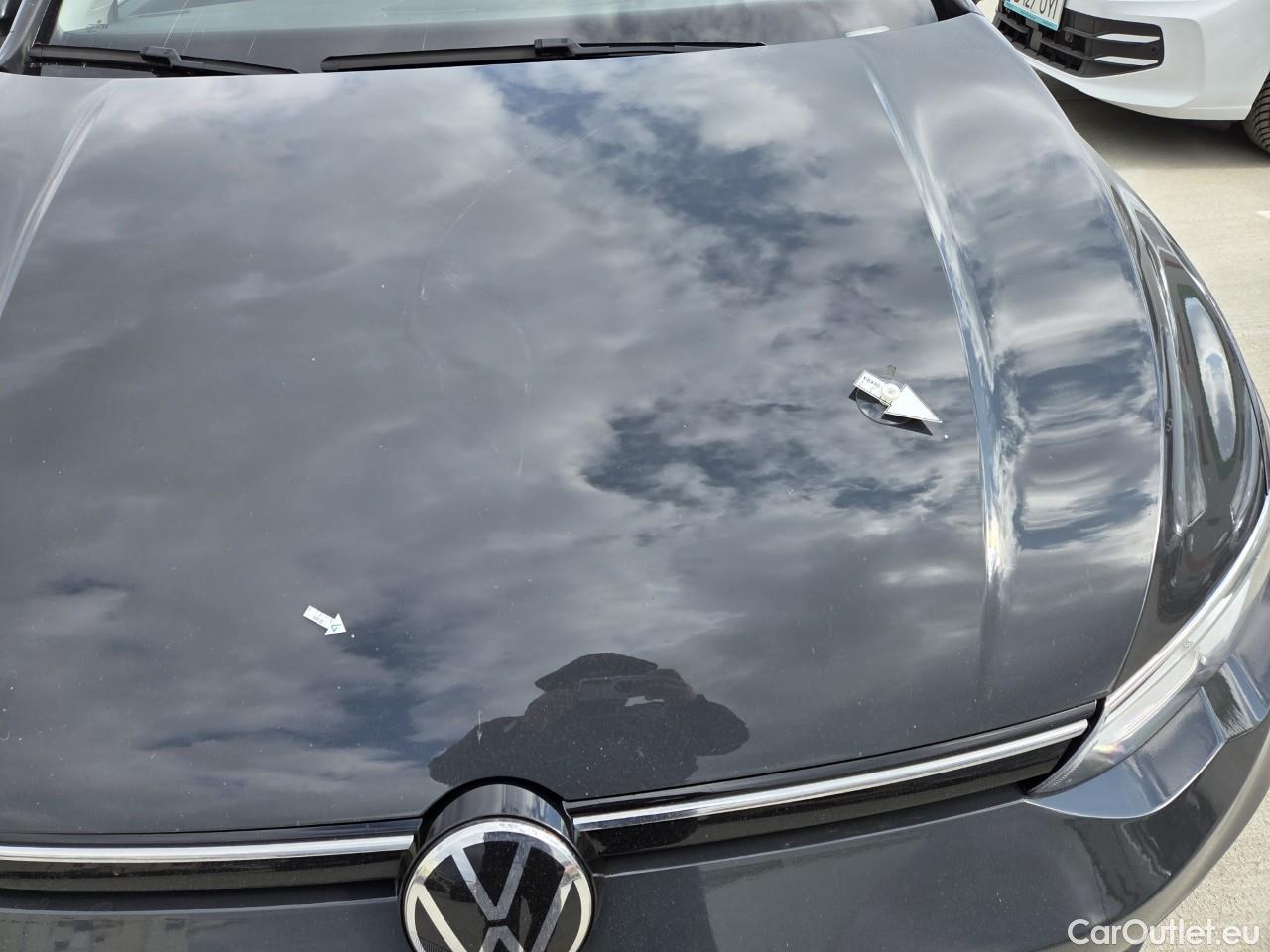  Volkswagen  Golf  Life 1.0 TSI #15