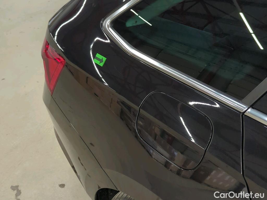  Skoda  Superb 2.0 TDI 200CP Style Combi DSG 4x4 #21