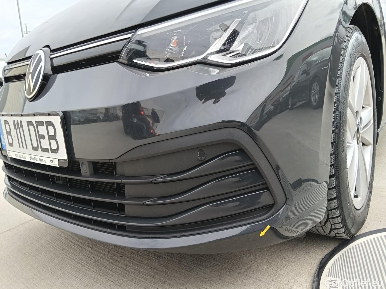  Volkswagen  Golf  Life 1.0 TSI #11