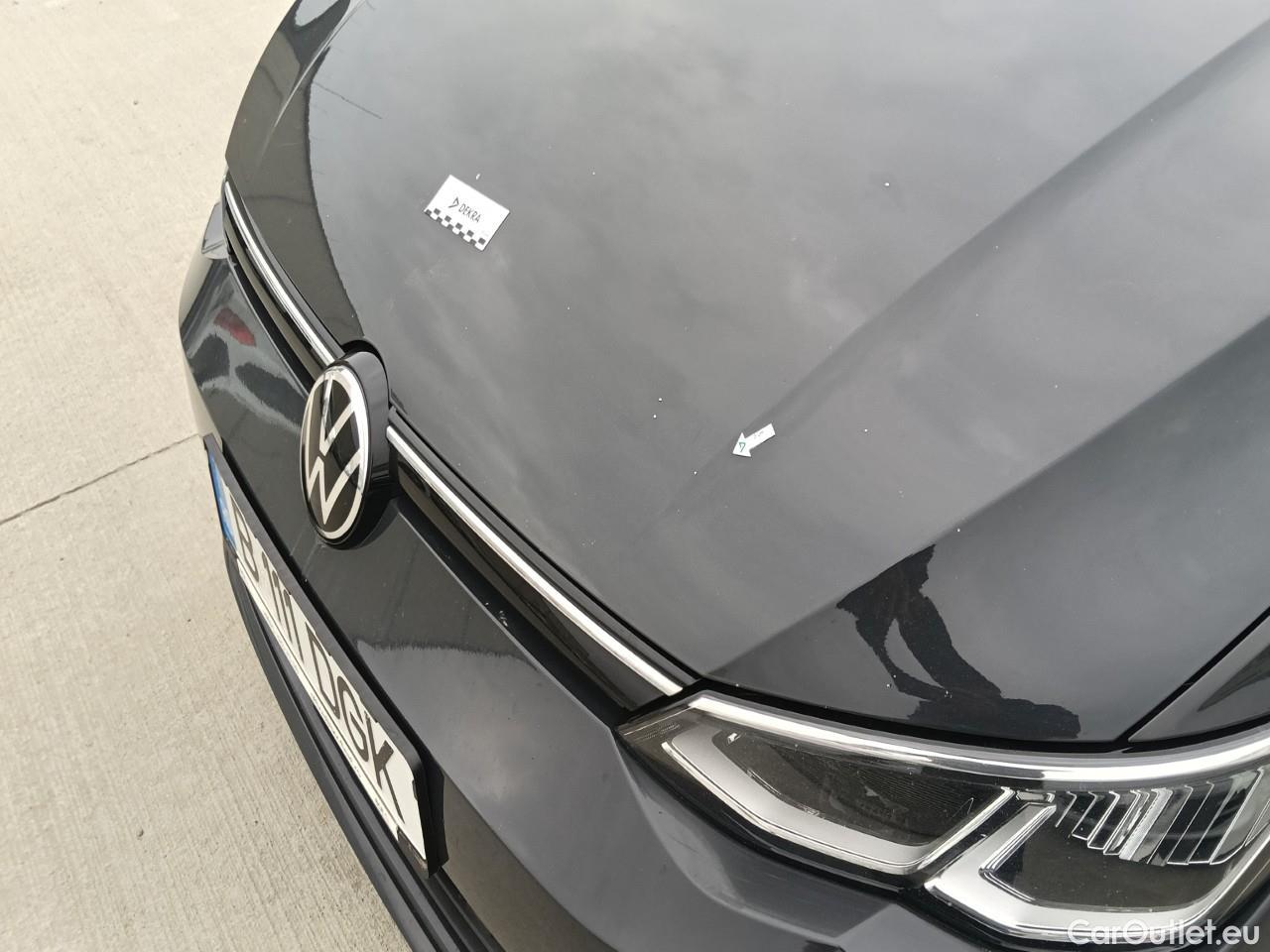  Volkswagen  Golf  Life 1.0 TSI #8