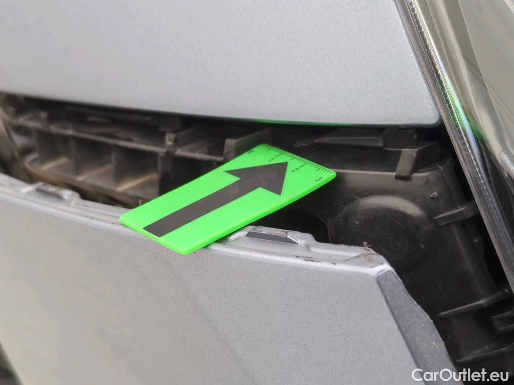  Toyota  Corolla 1.8 Hybrid Business HSD E-CVT #18