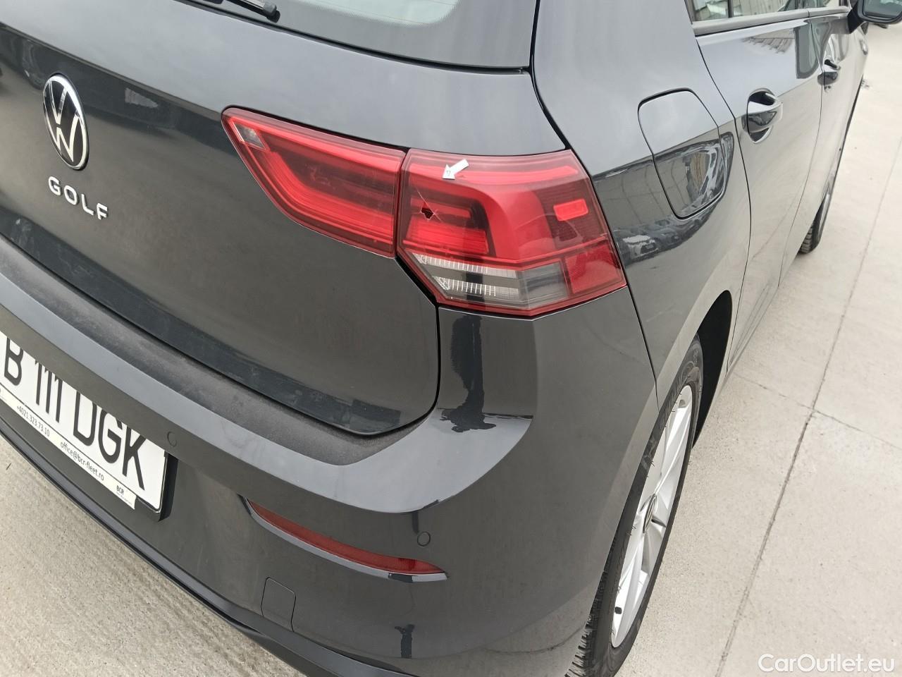  Volkswagen  Golf  Life 1.0 TSI #23