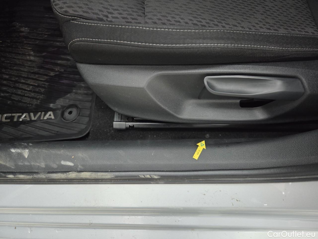  Skoda  Octavia 2.0 TDI 150CP Style DSG #61