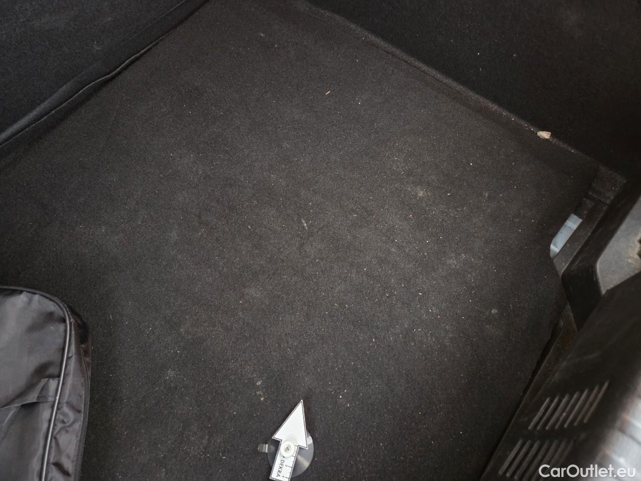  Renault  Clio 1.0 TCe 90CP Life #61