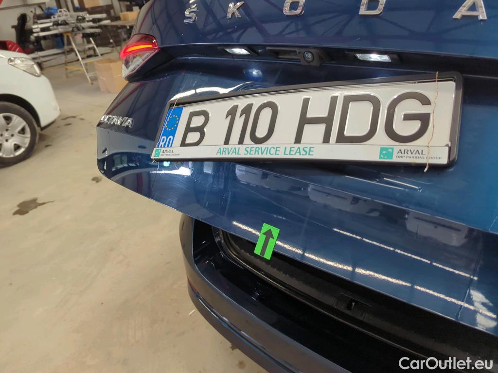  Skoda  Octavia 2.0 TDI 150CP Style Combi DSG #11