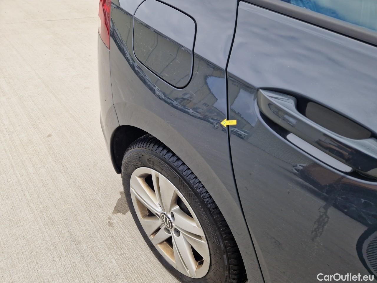  Volkswagen  Golf  Life 1.0 TSI #21