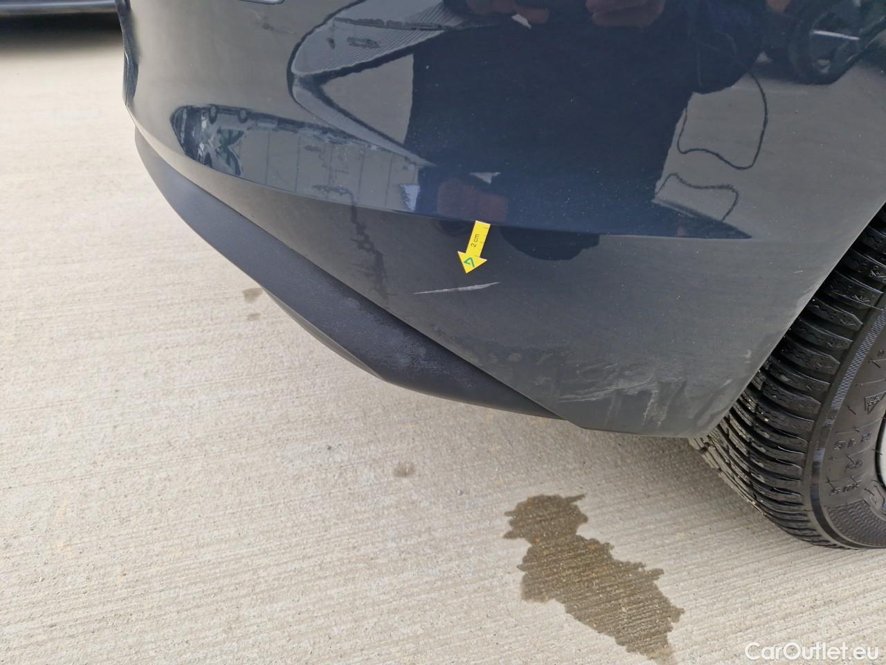  Volkswagen  Golf  Life 1.0 TSI #23