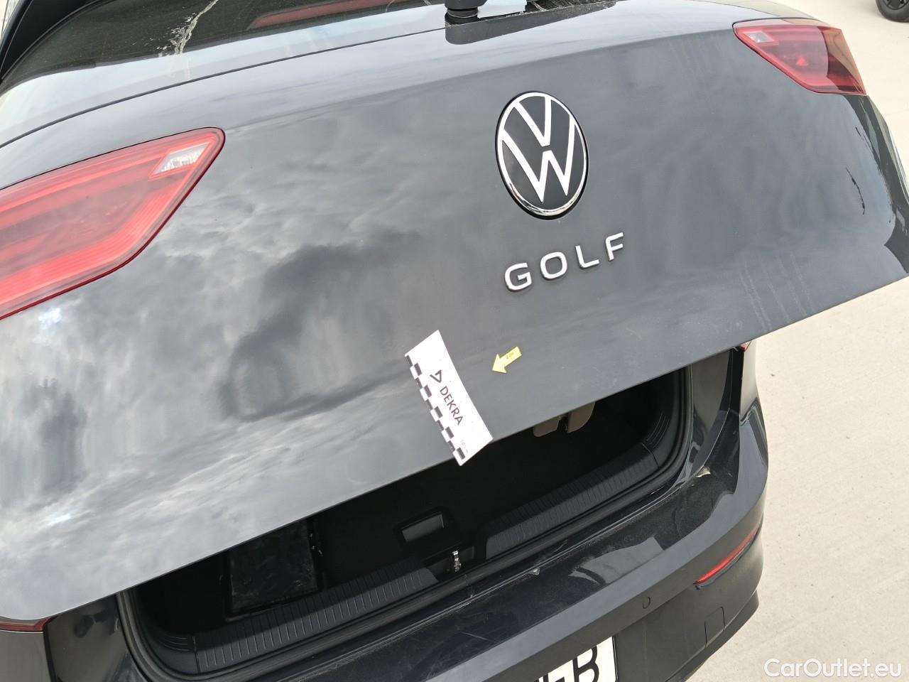  Volkswagen  Golf  Life 1.0 TSI #27